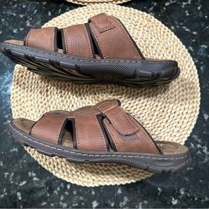 Bass Men’s 713429-BRTN-MENS Brown SZ 9.5 Slip On Sandals - ADJUSTABLE - NEW
